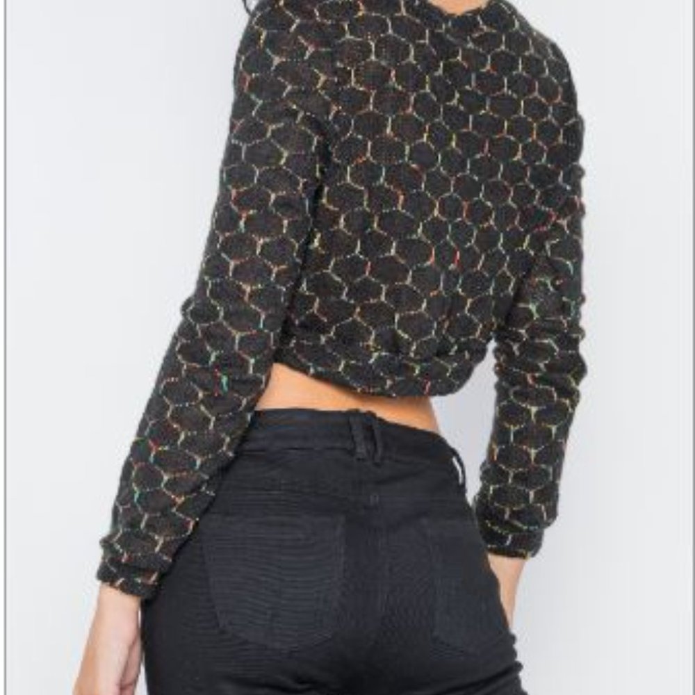 #2 Black Hexagon Pattern Cropped Pullover Long Sleeve Knit Top - Picture 3 of 3